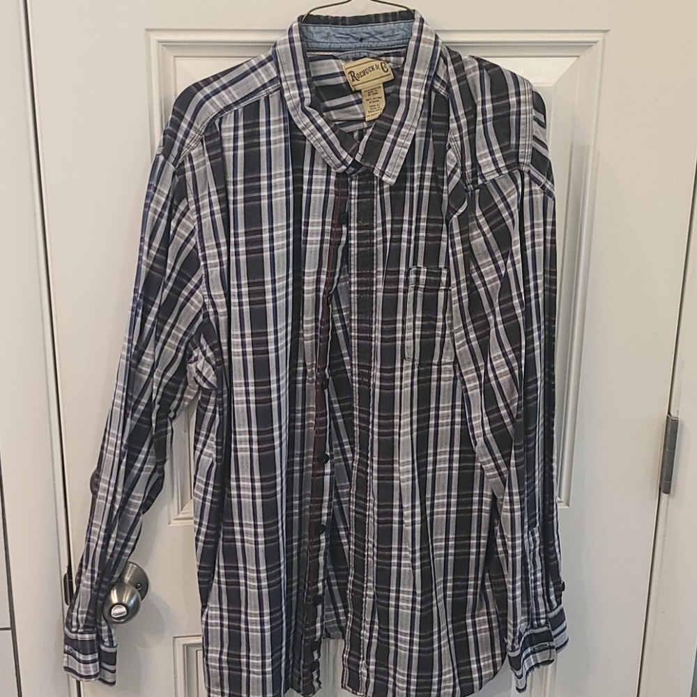 Roebuck&Co button up shirt